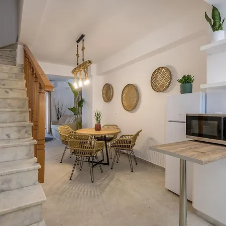 33 Apartmán