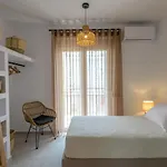 33 Cós